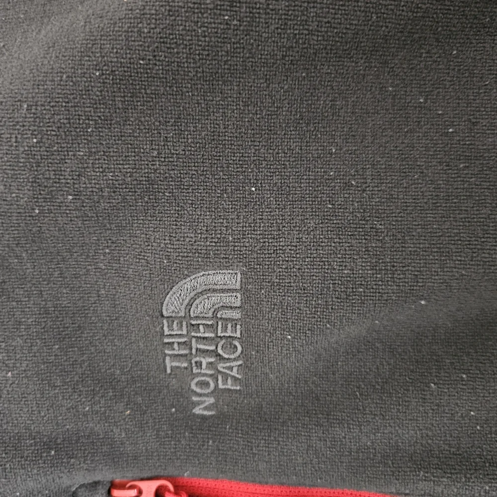 The North Face Men's WindWall Jacket - Size L - Black - Wind-Resistant
